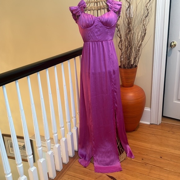 Hello  Molly NWT 🔥SALE🔥fuschia maxi dress - Picture 5 of 12